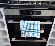 Vibrant and Cosy London Apartment