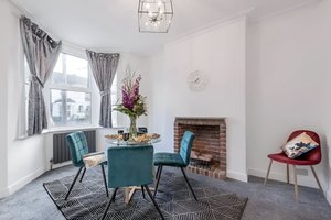 Beautiful 2 Bed House