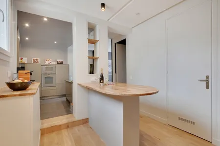 100m² Oasis of Tranquility in Saint-Germain