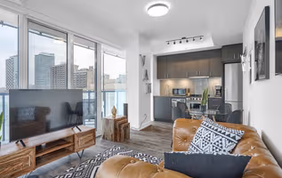 Grosvenor Street Apartment