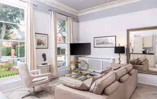 10 Sydneham Road Serviced Apartment