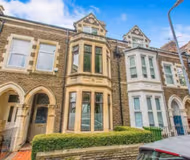 Pentrebane Street