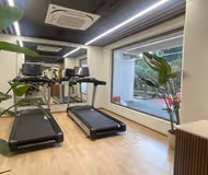 Mahakali Caves Rd, Apartment