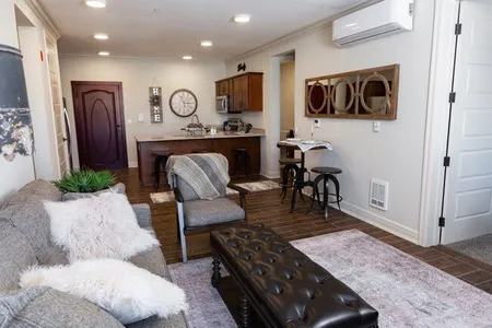 W 135th St Apartment