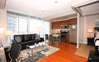 Maple Leaf Square 55