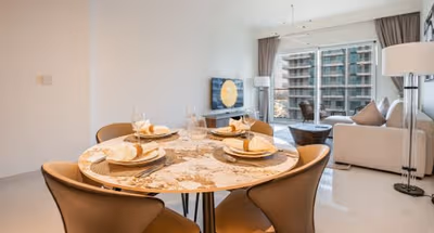 Lavish 1BDR beach Access in Emaar Beach front