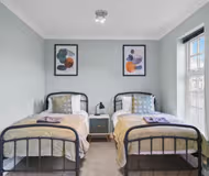 Bishopfields Drive by Mia Partners