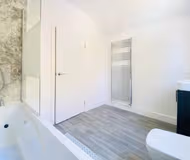 Waun Wen Road by Mia Partners