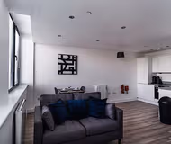 Bright & Modern 1 Bed Apartment by Old Trafford