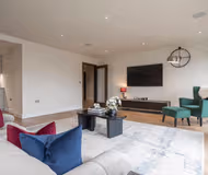 Luxury 3 bed 3 bath London NW9