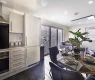 Stylish and Bright 2 Bed Apartment in Ashford