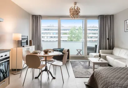 Route de Florissant Serviced Apartment, Les Eaux