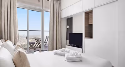 Elegant Studio Apartment in Dubai Marina