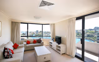 Fitzroy St Serviced Apartments
