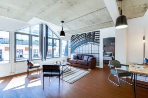 Modern Urban Oasis at Rue de Milan