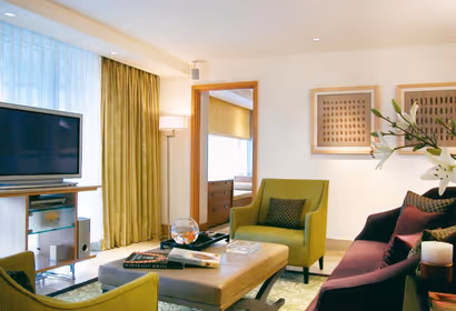 Nariman Point Luxury Serviced Apartment