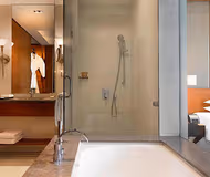 Financial District Luxury Serviced Apartment