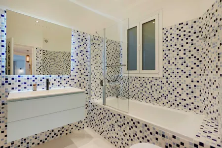 Charming 2-Bedroom Apartment in Monnaie District, Paris 6