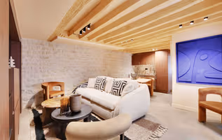 Elegant 3-Bedroom Apartment near Le Bon Marché