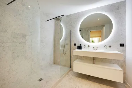 Elegant Apartment in Palais Royal