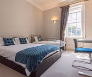 Luxury 2 bed apartment in Reading
