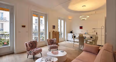 Avenue De La Bourdonnais Serviced Apartment