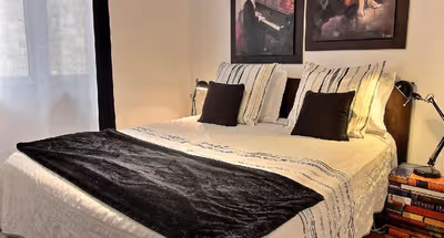 90m2 St Germain Classic Apartment