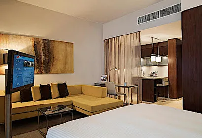 Az Zumurrud Street service apartment