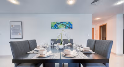 Exquisite Apartment At Ocean Heights