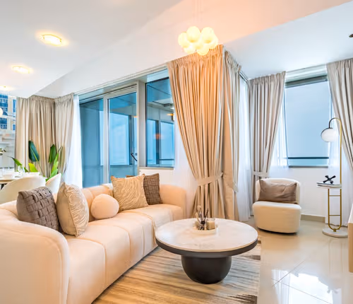 Spacious Three Bedroom Apartment At Ocean Height