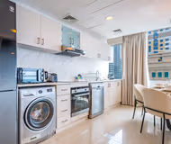 Spacious Three Bedroom Apartment At Ocean Height