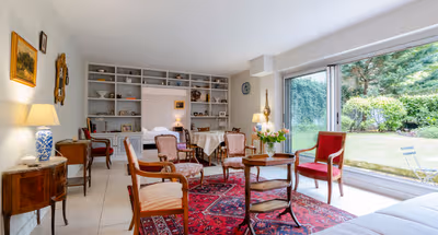 Rue Gustave Nadaud Serviced Apartment