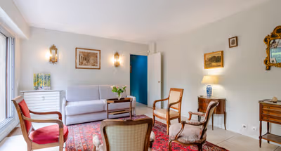 Rue Gustave Nadaud Serviced Apartment