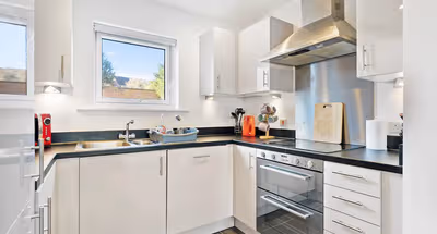Fully equipped kitchen at 12 Tatler Close (Oak House)