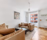 Rue de Service Apartment