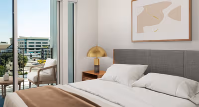 N El Molino Ave Apartment