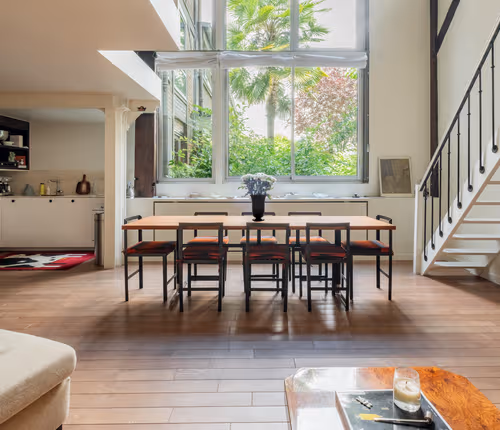 Soaring Ceilings, Wondrous Windows