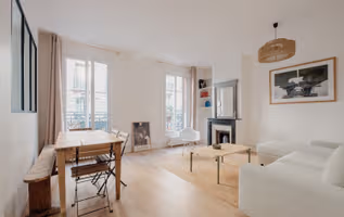 Rue des Martyrs Serviced Apartment