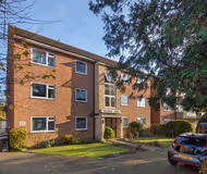 Barnet Oasis near Sky Studios