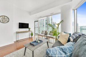 Gorgeous Downtown Apartments