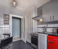 Elegant 1-Bedroom Apartment in the Nations District, Geneva