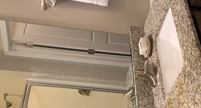 Skye Lane Drive Apartment