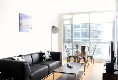 Adelaide St West Apartment