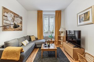 Stylish One-Bedroom Apartment in Môle, Geneva