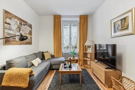 Stylish One-Bedroom Apartment in Môle, Geneva