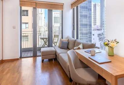 Hollywood Road Apartments