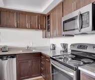 Forest Ave Apartment