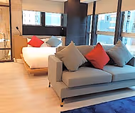 Wellington Street Apartments, Central