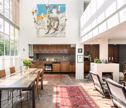 Bohemian vibe studio with a tranquil garden space