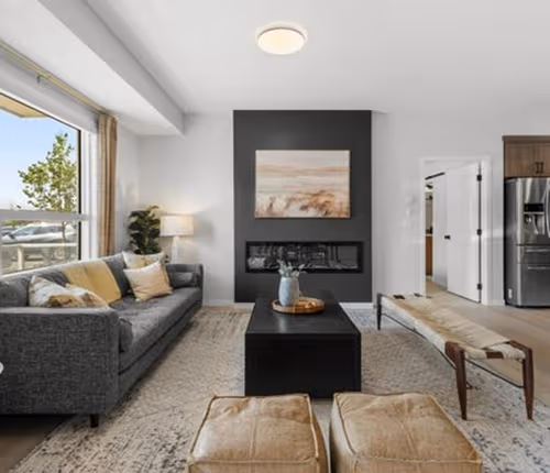 Carrington Plaza Apartment